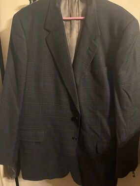 Men's Plaid Dark Gray Two-Button Blazer